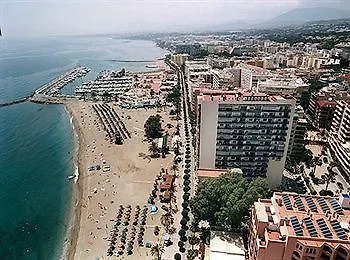 Mediterraneo Apts Nerja España