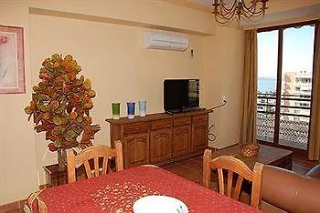 Mediterraneo Apts Nerja